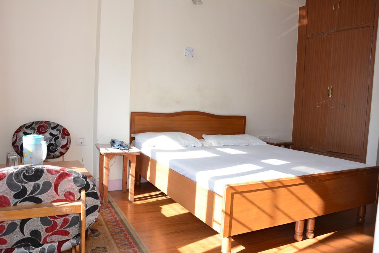 Hotel Basant Shimla Eksteriør bilde